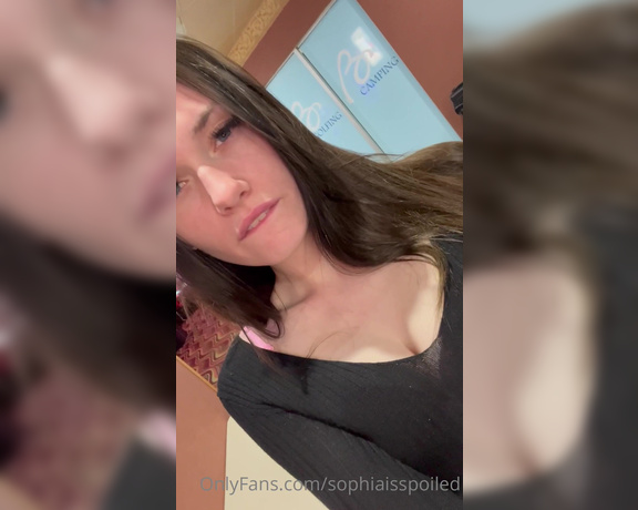 Miss Sophia Nyx aka sophiaisspoiled OnlyFans Video 3379