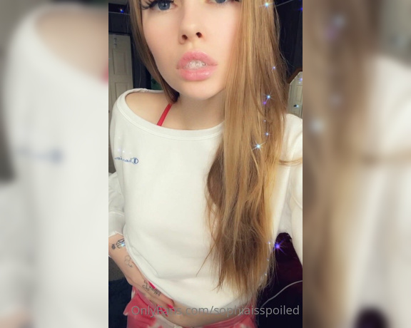 Miss Sophia Nyx aka sophiaisspoiled OnlyFans - Slow Mo Clip for the Buckets