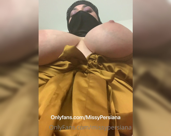 FairuzaPersiana aka fairuzapersiana OnlyFans Video 1793