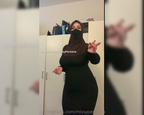 FairuzaPersiana aka fairuzapersiana OnlyFans Video 2520