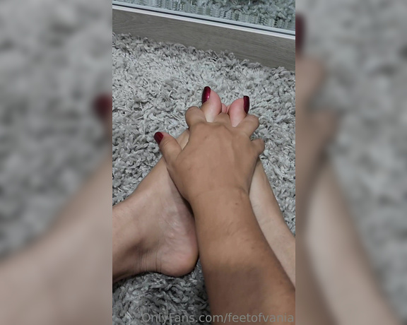 Miss Vania aka feetofvania OnlyFans - Red Toes