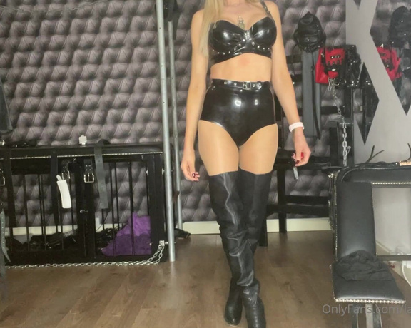 Ladydarkangeluk - Onlyfans Video 12