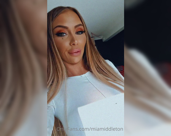 Mia Middleton aka miamiddleton OnlyFans Video 550