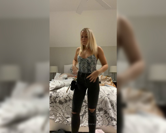 Princess Emma aka worship_emma OnlyFans - Just being a brat per usual humiliation clip)