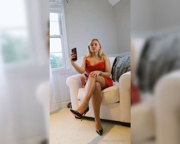 Princess Emma aka worship_emma OnlyFans - New clip ignored by a hot brat Send $25 for full clip