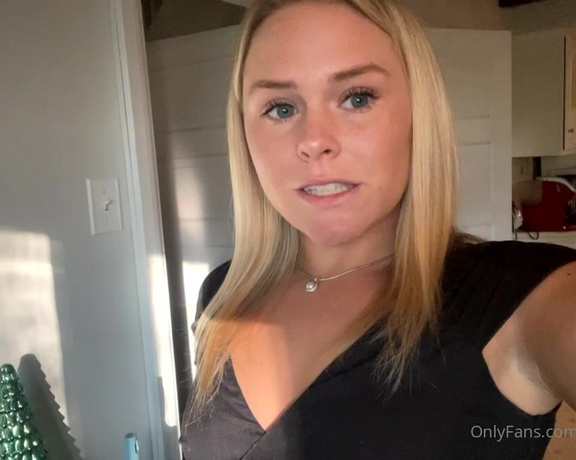 Princess Emma aka worship_emma OnlyFans Video 3094