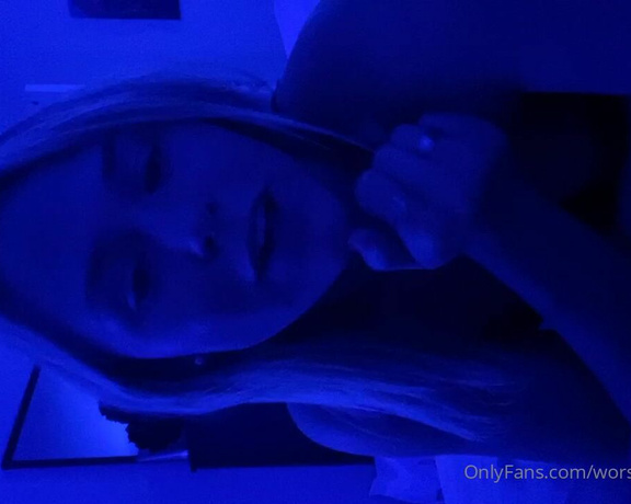 Princess Emma aka worship_emma OnlyFans - You love hearing him slap my ass