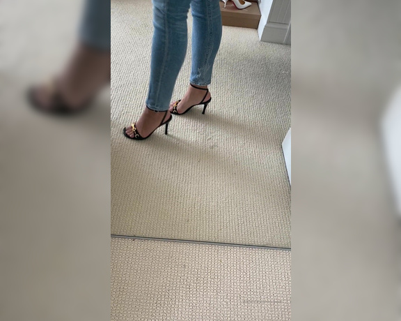 Princess Emma aka worship_emma OnlyFans - These gucci heels are everything on my perfect feet