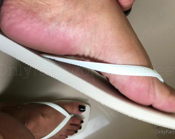 Ste Feet aka ste_feet_ OnlyFans - Que delicia essas solinhas esto