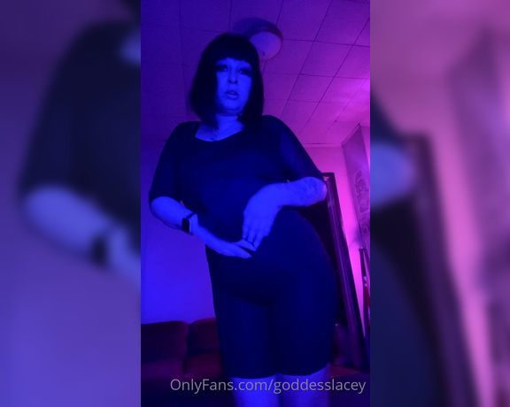 Goddess Lacey aka goddesslacey OnlyFans - Titty Tuesday   )Y  )