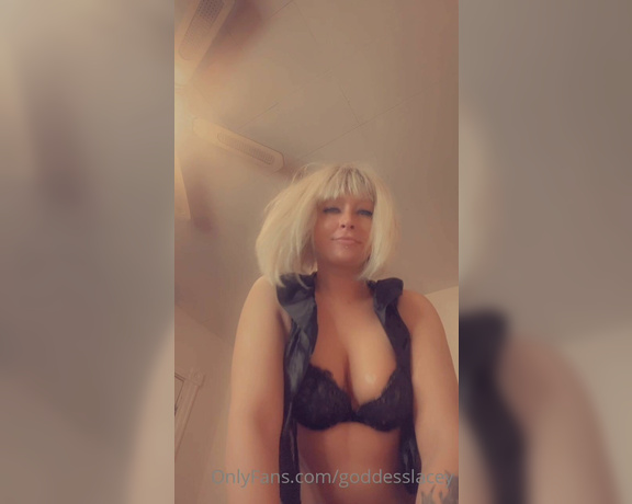 Goddess Lacey aka goddesslacey OnlyFans - Couple extras from last night