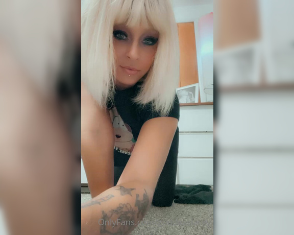 Goddess Lacey aka goddesslacey OnlyFans - Get those dicks in for my honest rating tomorrow!