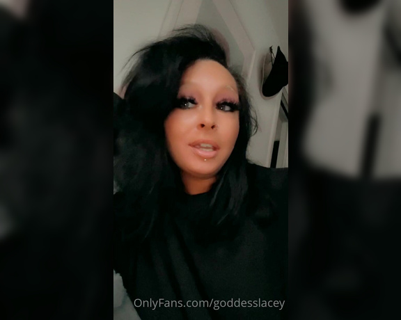 Goddess Lacey aka goddesslacey OnlyFans - Quickie customs!