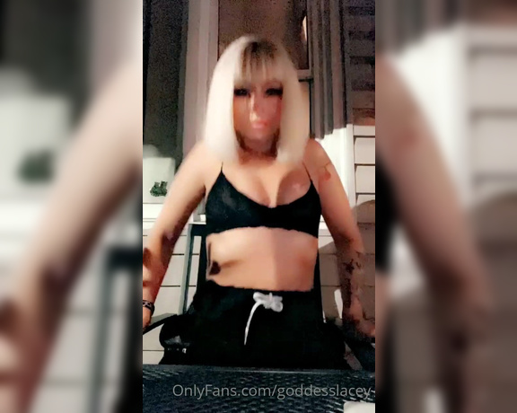 Goddess Lacey aka goddesslacey OnlyFans - I live on Main Street now lol Don’t you want to be my neighbor