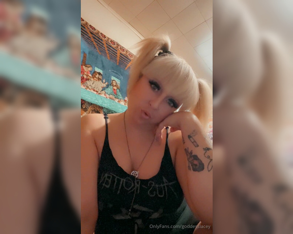 Goddess Lacey aka goddesslacey OnlyFans Video 7970