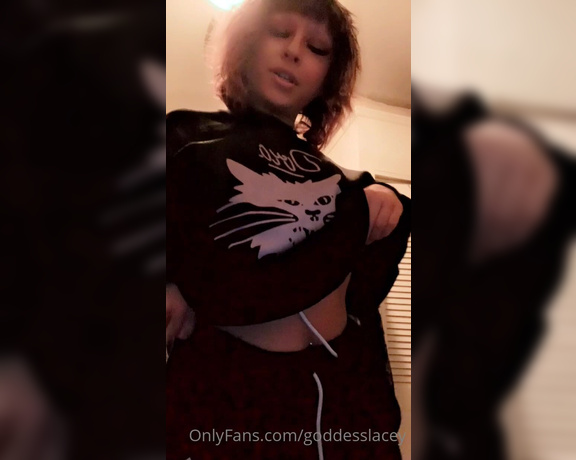 Goddess Lacey aka goddesslacey OnlyFans - Late night special