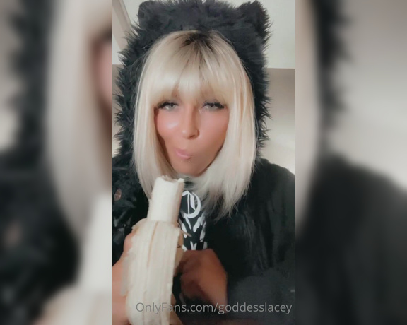 Goddess Lacey aka goddesslacey OnlyFans Video 9813