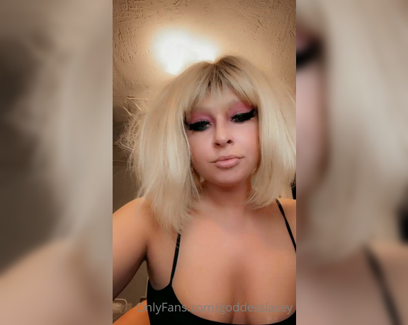 Goddess Lacey aka goddesslacey OnlyFans Video 3416