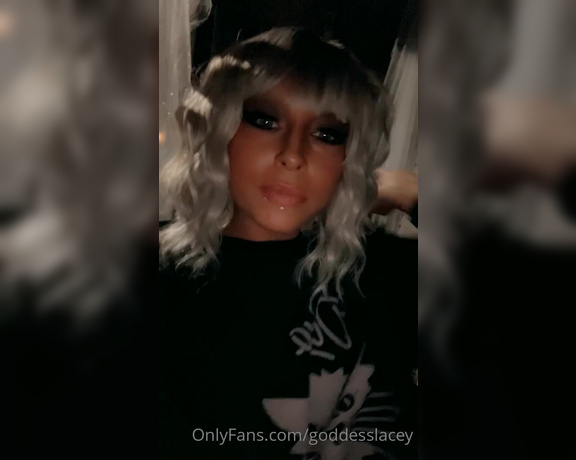 Goddess Lacey aka goddesslacey OnlyFans - I know you wanna know