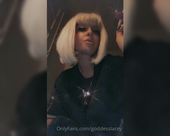 Goddess Lacey aka goddesslacey OnlyFans - Toke & stroke