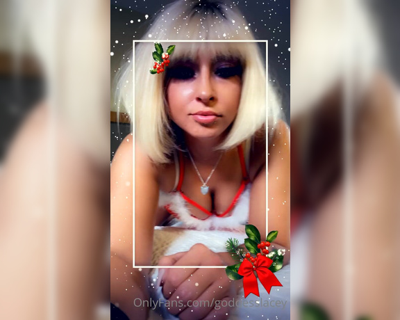 Goddess Lacey aka goddesslacey OnlyFans - Merry Christmas