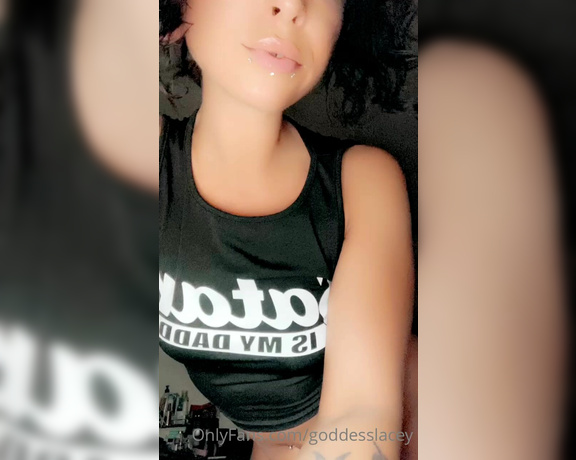 Goddess Lacey aka goddesslacey OnlyFans - Public service announcement