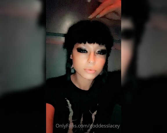 Goddess Lacey aka goddesslacey OnlyFans Video 9045