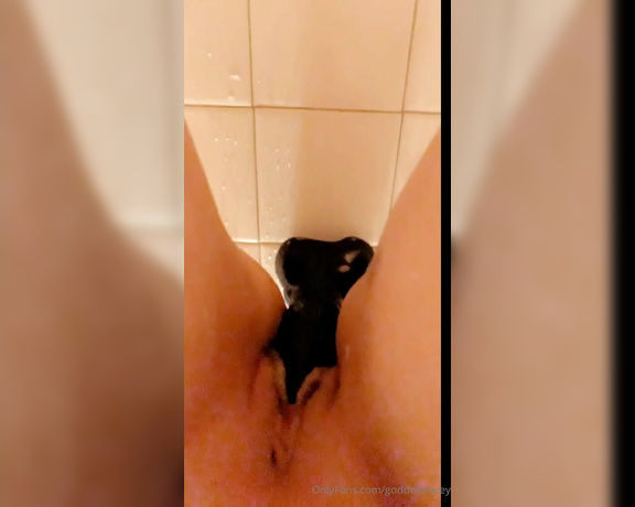 Goddess Lacey aka goddesslacey OnlyFans - Shower time ) PART 1