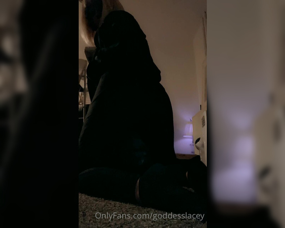 Goddess Lacey aka goddesslacey OnlyFans - What would you do if you walk in on this