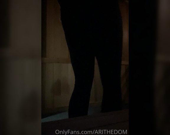 Ebonykinkyqueen aka ebonykinkyqueen OnlyFans - Lick my bootyhole clean after my relaxing Sauna session