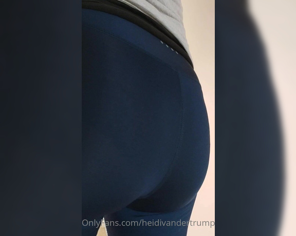 Heidi Foxx aka heidivandertrump OnlyFans - Farting in leggings compilation