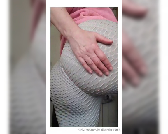 Heidi Foxx aka heidivandertrump OnlyFans - I did so many farts in this one clip they just kept coming non stop