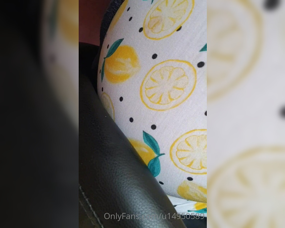 Heidi Foxx aka heidivandertrump OnlyFans - My lovely Lemon pjs that are not so lemon fresh!