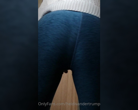 Heidi Foxx aka heidivandertrump OnlyFans - Ive got some nasty farts for you today Im going to spread nice and wide