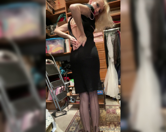 Mistress Karin von Kroft aka domkarin OnlyFans - Watch me put my dress and heels