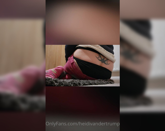 Heidi Foxx aka heidivandertrump OnlyFans - Had a long busy day at the stables I couldnt wait to get home and release