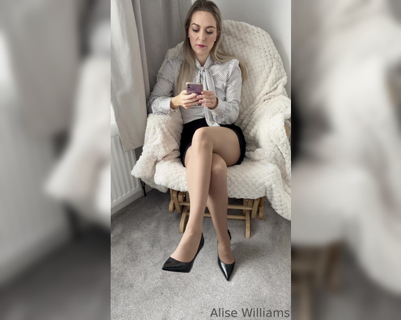 Alise Williams aka alisewilliams OnlyFans - Be a good boy today…