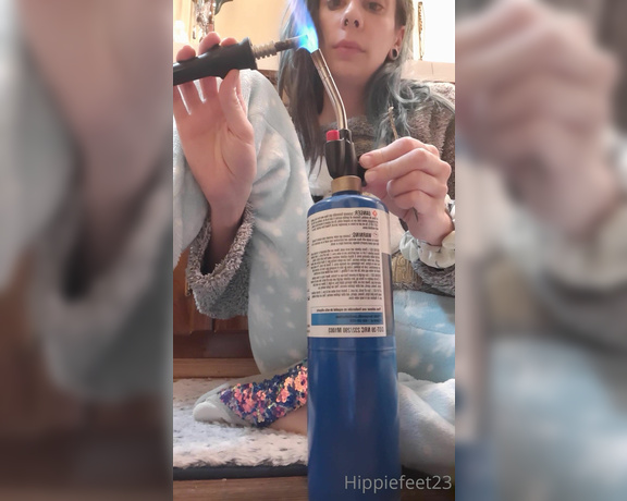 Hippiefeet23 aka hippiefeet23 OnlyFans - Bruhhhhh just 3 whole fucking minutes thats all I want Remember eat ya noodles! Friendly