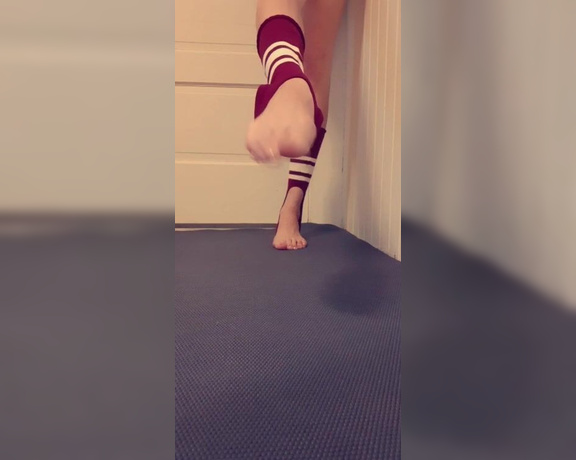 Hippiefeet23 aka hippiefeet23 OnlyFans - Stirrup sock teaser