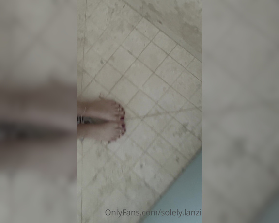 Solely Lanzi aka solelylanzi OnlyFans - Little shower video