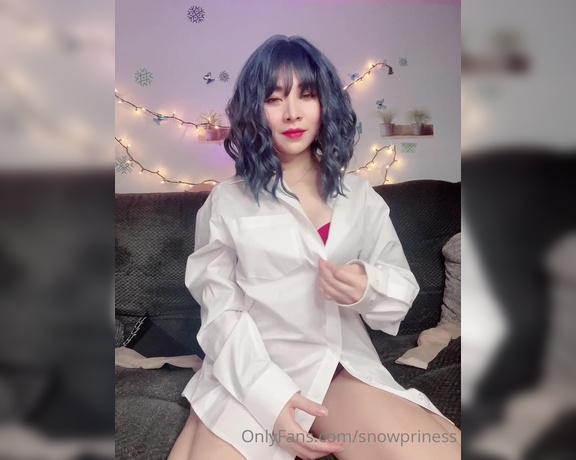 SnowPrincess aka snowpriness OnlyFans - A mood of Saturday night