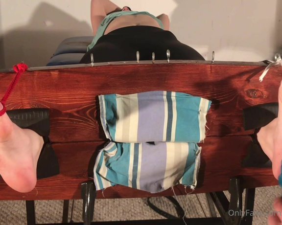 Devil's Footstool aka devilsfootstool OnlyFans - Ana stocked and tickled scroll to see part 1 4