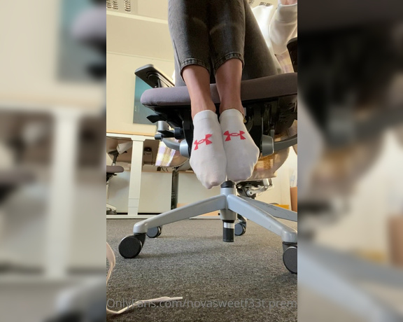 Indubiopronova aka indubiopronova OnlyFans - Aww, now look at YOU… You’re already waiting underneath my office desk Hoping you might catch