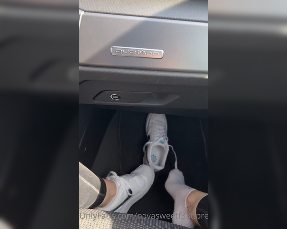 Indubiopronova aka indubiopronova OnlyFans - There pair of Nike sneakers and white ankle socks teasing you in the car Once