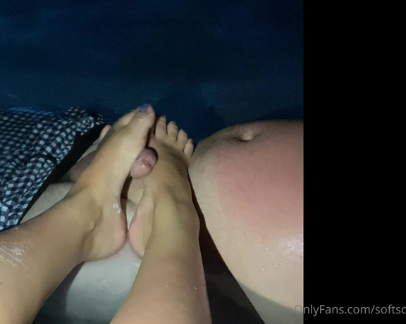 SoftSoles aka softsolezz OnlyFans - We went away to the beach for a few days and we couldn’t leave without sneaking