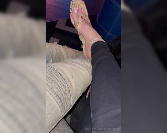 Fendi Feet aka goddessfendi OnlyFans - I love a public tease