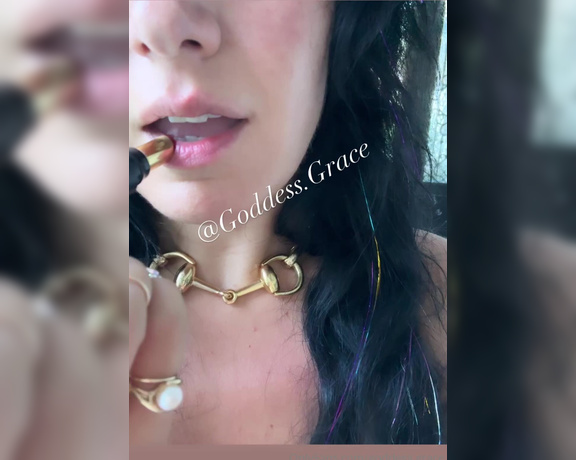 Goddess Grace aka goddessgrace OnlyFans - Yes, I have a lip fetish I once won a kissing contest where contestants had