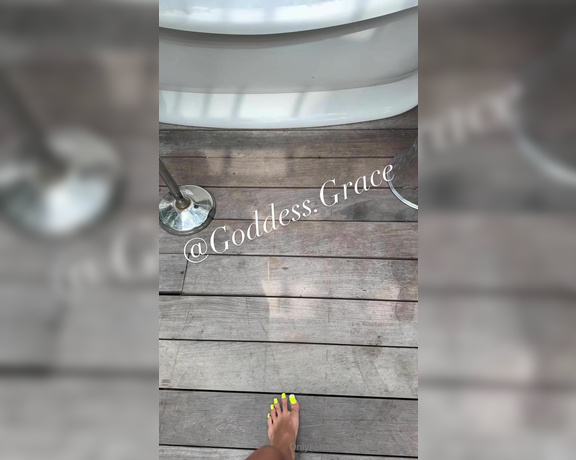 Goddess Grace aka goddessgrace OnlyFans - Time for a bath