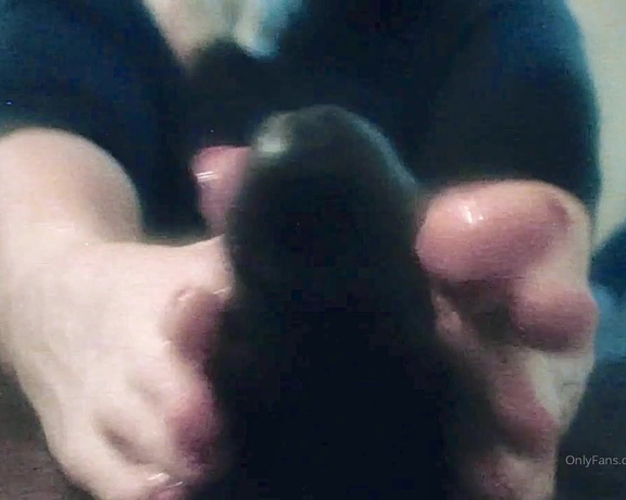 Jersey Feet aka jerseyfeets OnlyFans - Full video available, Hit me up ! Kylie’s candy toes snatched soul”