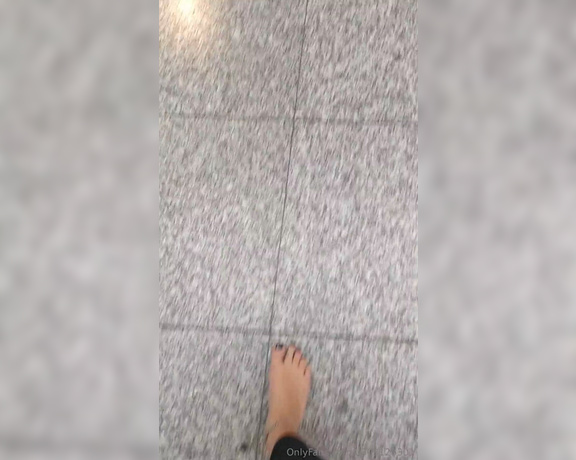 Frejas Submissive Feet aka frejassubmissivefeet OnlyFans - Barefoot at the airport in Dusseldorf